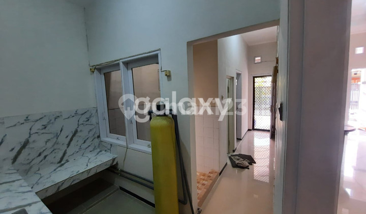 New Gress Mulyosari Prima Utara House, Pakuwon City 2