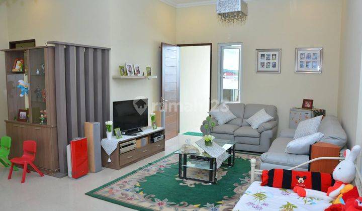 Dijual Cepat Nego Sampe Deal Rumah Mewah di Griya Paniki Indah Manado 3
