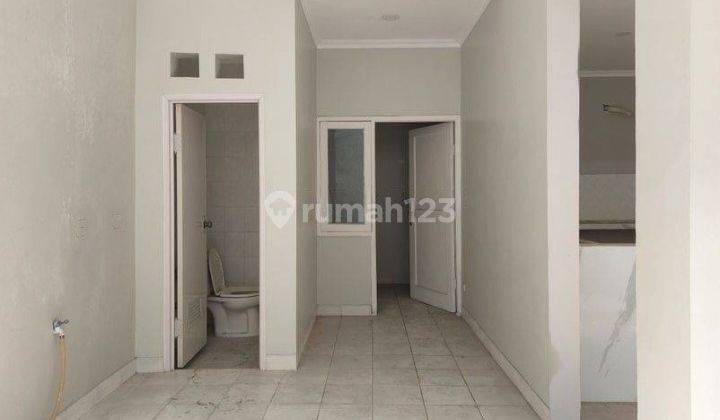 Rumah Ekslusif Baru,nyaman,asri,dekat Pusat Kota Bsd , Dekat Kemana Mana Rumah di Kencana Loka 2 Lantai SHM Baru Hadap Utara 2