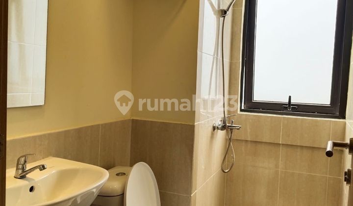 Disewakan  Apartemen Meikarta Tower Rosewood 2