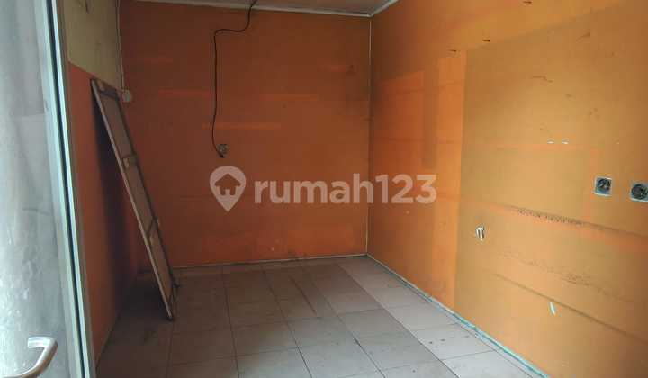 For Rent: Tunas Harapan School Kiosk
