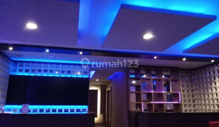Di jual  HOTEL, KARAOKE, SPA, & LOUNGE 2