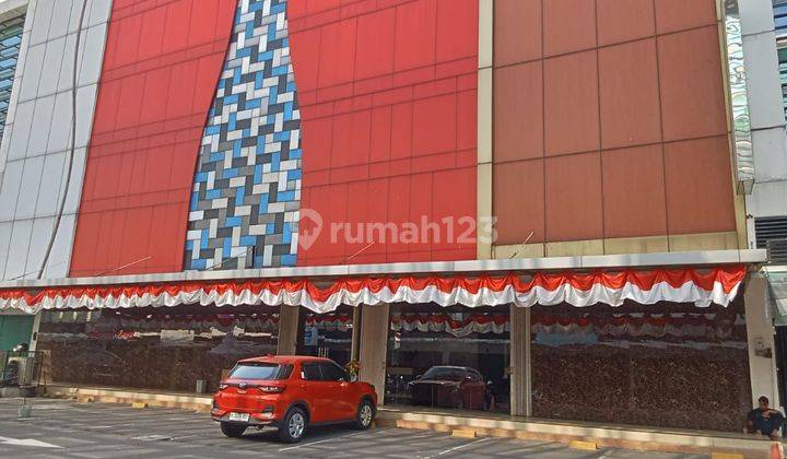 Di jual  HOTEL, KARAOKE, SPA, & LOUNGE 1