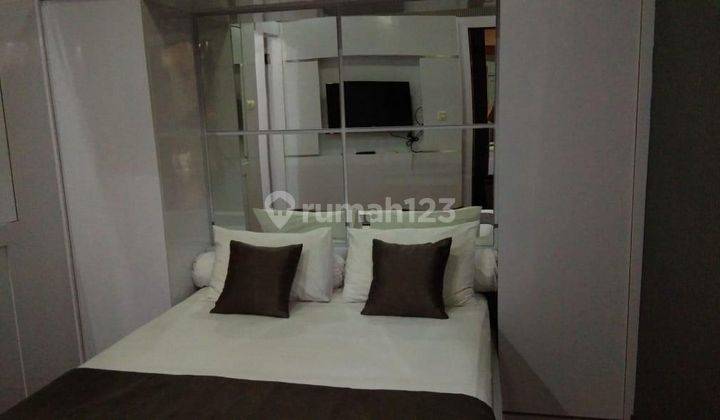 Disewa Rumah 2 Lantai Bagus Full Furnished Taman Beverly 1