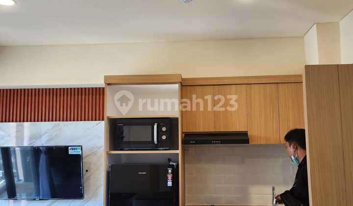 Disewakan  Apartemen Meikarta Tower Rosewood 2