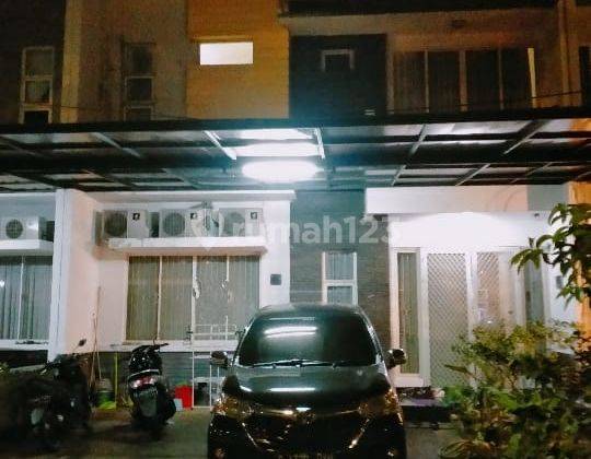 Rumah 2.5 Lantai Dekat Area Perbelanjaan Dan Perkantoran Jak Bar 2