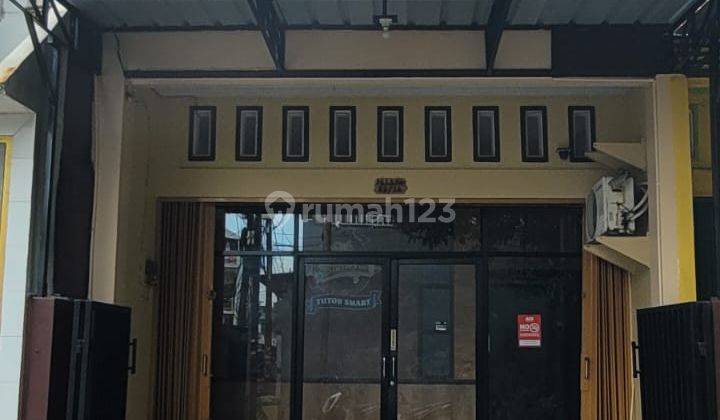 Dijual Ruko 2.5 Lantai di Menceng Cengkareng Jakarta Barat Siap Pakai SHM Rapi Harga Nego Tipis 1