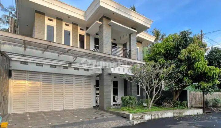 Wow Rumah Mewah Fasilitas Lengkap 2 Lantai di Megaraya Pasteur 2