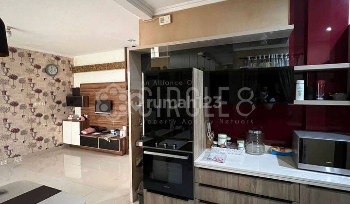 Mewah Full Furnished Rumah 2 Lantai di Antapani, Bandung 2