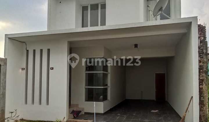 Rumah 2 Lantai Dalam Cluster Rempoa Tangsel Bebas Banjr Rumah 2 Lantai Dalam Cluster Rempoa Tangsel Bebas Banjr