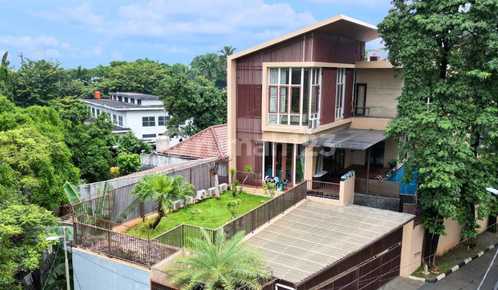 Jual / Sewa Rumah Mewah Dalam Komplek Elite Simprug, Siap Huni Jual / Sewa Rumah Mewah Dalam Komplek Elite Simprug, Siap Huni