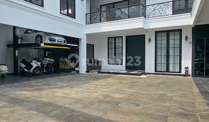 Turun Harga Rumah Mewah + Kosan Siap Huni Dengan Private Pool Harga 25 M >> 19,8 M Turun Harga Rumah Mewah + Kosan Siap Huni Dengan Private Pool Harga 25 M >> 19,8 M