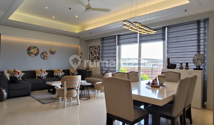 Exclusive Pondok Indah Residence Apartment, 3 Bedrooms, Furnished. 2