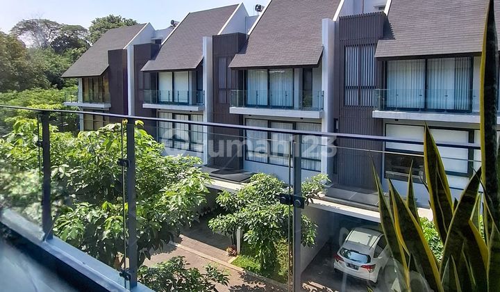 Rumah Design Modern Tropical Dalam Komplek Serenia Hills Rumah Design Modern Tropical Dalam Komplek Serenia Hills