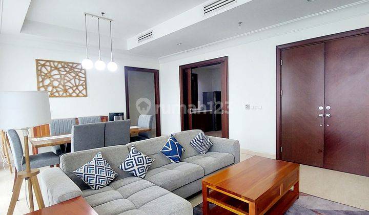 Apartment Pakubuwono View 3 Bedroon Furnished View Pool 2