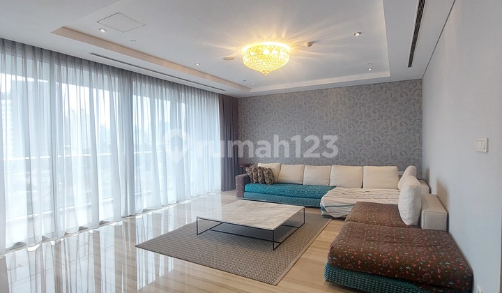 Apartment Providence Park, 3+1 Bedroom, Furnished