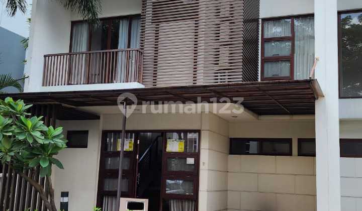 For Rent Furnished 3-Storey House in Asatti BSD Tangsel