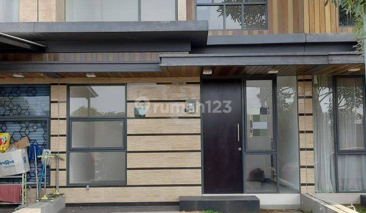 Dijual Cepat Rumah 2 lantai di Golden Stone Kelapa Dua Serpong ,Tangerang 1