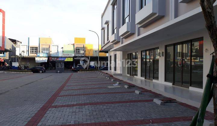 Disewakan Ruko Bavaria Grande 2 lt Baru Gading Serpong Tangerang 2