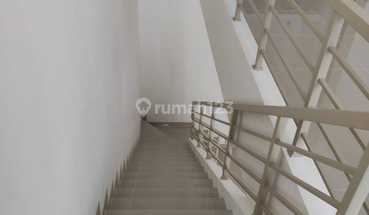 Disewakan Ruko Bavaria Grande 2 lt Baru Gading Serpong Tangerang 7
