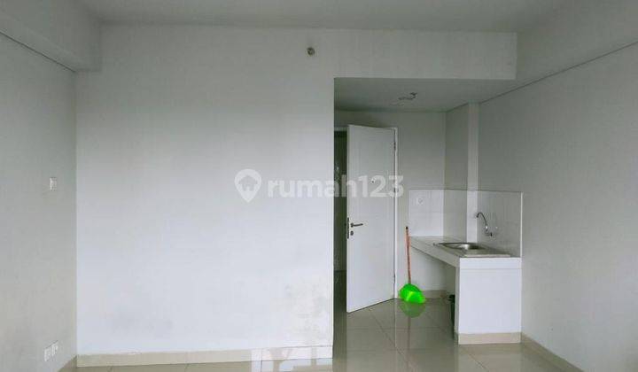 Dijual Cepat BU Apartemen Beverly 90210 Low Rise Condominium 12