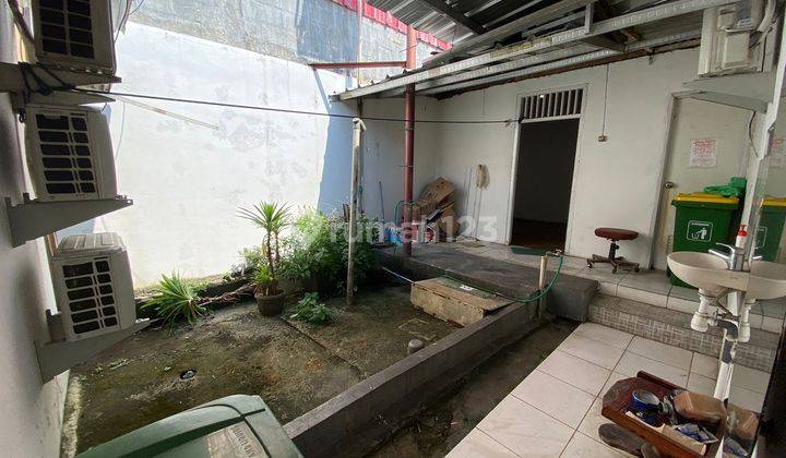 Dijual Rumah di Regensi Melati Mas, Hoek 3 lantai,, Tangerang 2