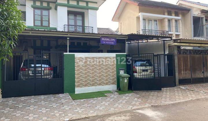 Dijual Rumah Cantik di Kencana Loka, BSD, Tangerang 1