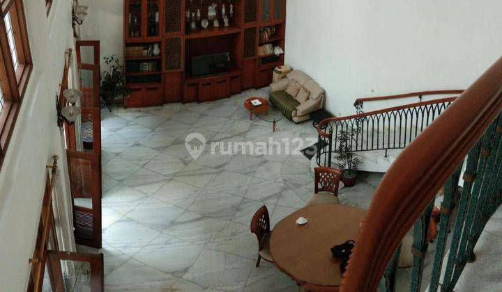 Dijual Rumah Bagus 2 lantai di Kemanggisan Jakarta Barat 2