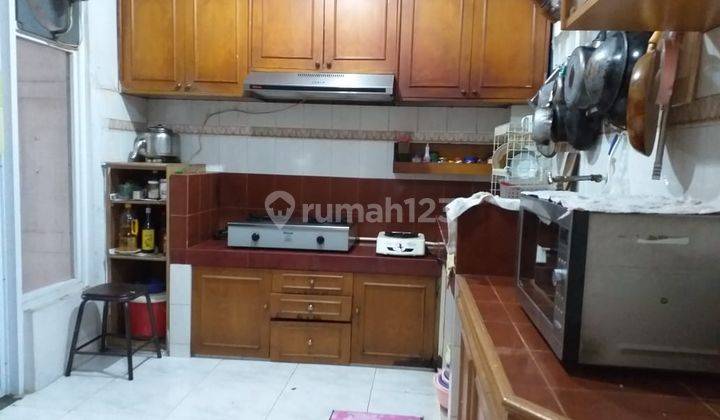 Dijual Rumah 2 Lantai di Taman Bromo Lippo Karawaci, Tangerang 2