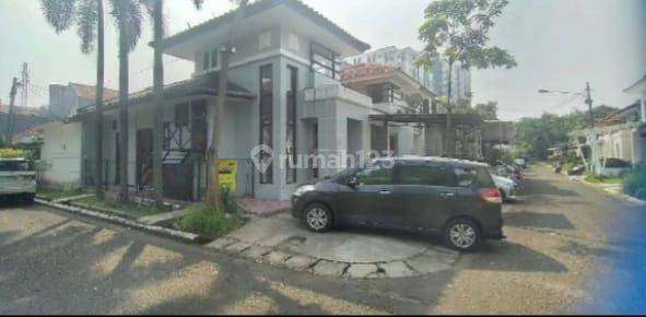 Dijual Atau Sewa Rumah di Taman Ubud Lippo Karawaci, Tangerang 1