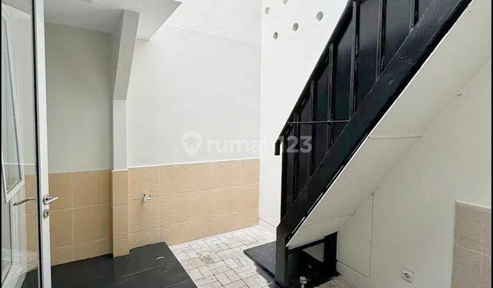 Dijual Rumah Sudah Renovasi di Foresta, BSD, Tangerang 2