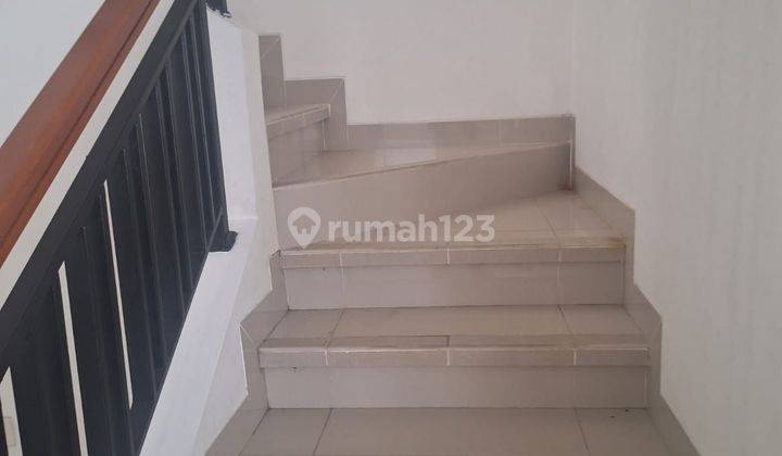 Disewakan Rumah 2 Lantai Di Edison Gading Serpong, Tangerang 2