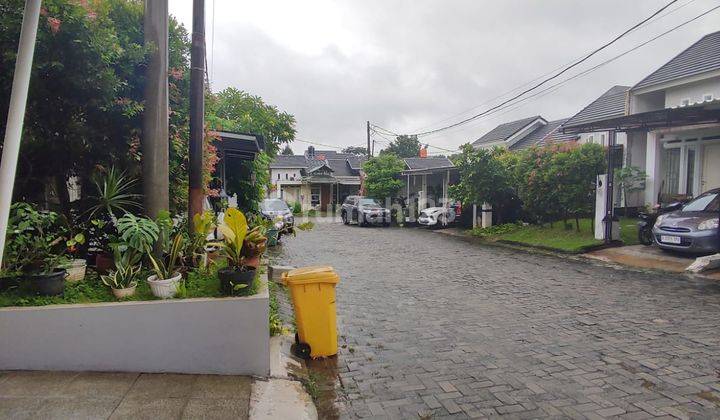 Dijual Rumah 2 Lantai di Green Village Bintaro, Tangerang Selatan 2