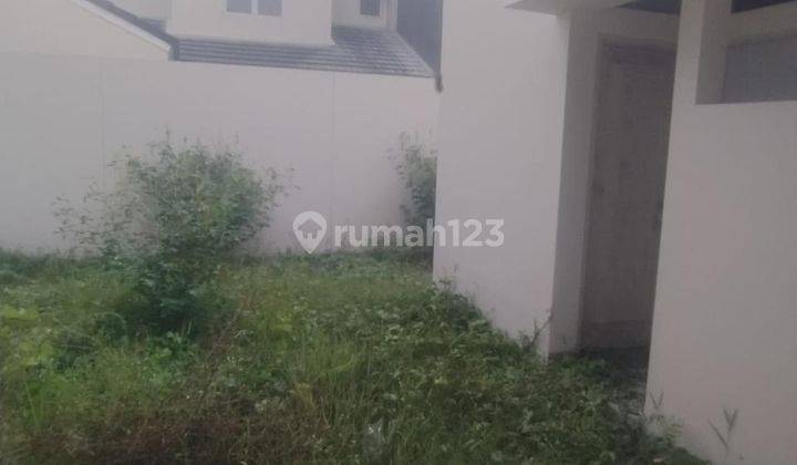 Rumah Sewa 2 Lantai Suvarna Sutera di Gading Serpong, Tangerang 2