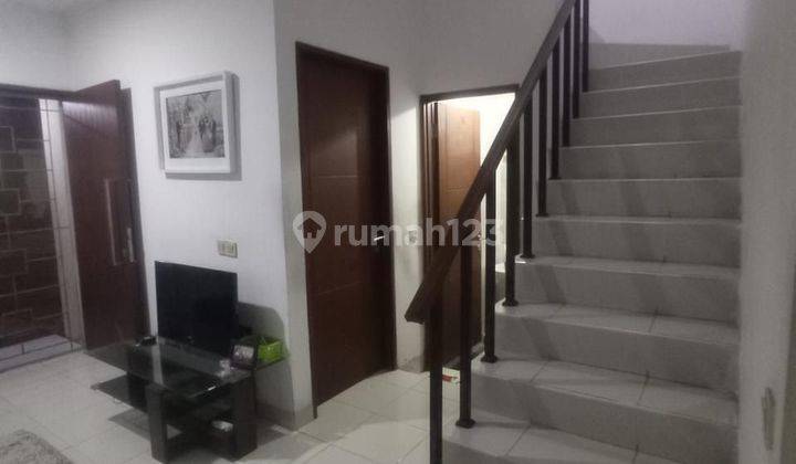 Dijual Rumah 2 lantai di Modernland, Tangerang 2