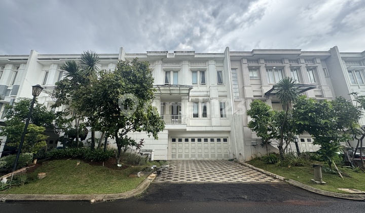 Disewakan Rumah Luas Amethyst Gading Serpong 2