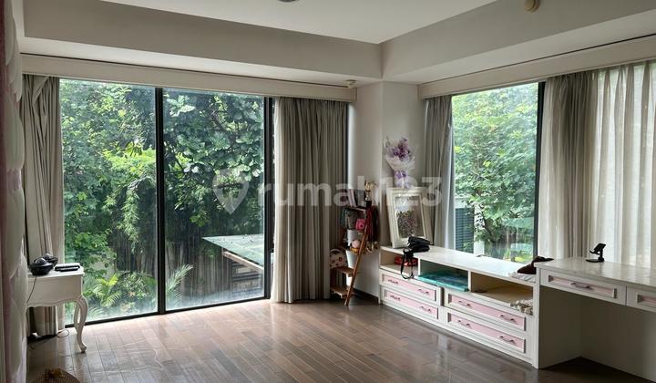 Dijual Penthouse Verde One Furnished Istimewa Kuningan Jaksel