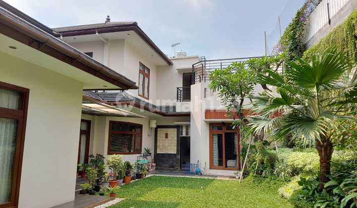 Dijual Rumah Mewah Dengan Kolam Renang Di Kemang Jaksel