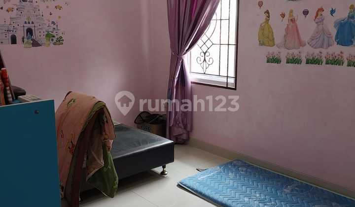Dijual Rumah Luas Dekat Sekolah Penabur Gading Serpong 2