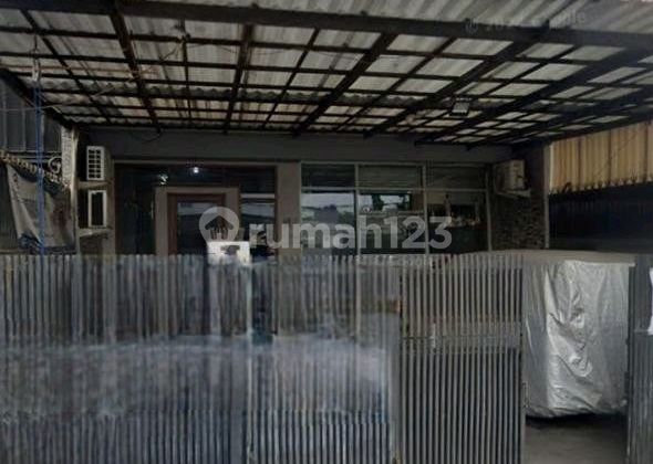 For Sale Flood-Free House in Kebon Jeruk, West Jakarta