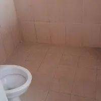 kamar mandi dijual rumah 2 lantai di