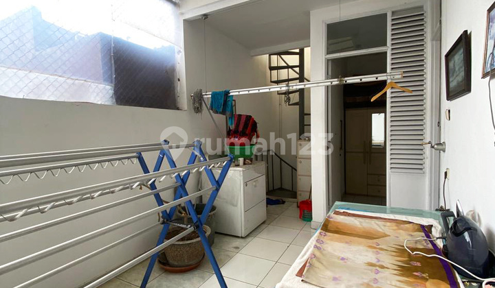 Dijual Rumah Luas Menteng Bintaro Bagus Tangerang Selatan 2