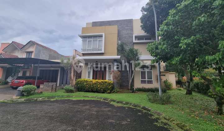 For Sale Spacious House Below Market Price in Alam Sutera Tangerang