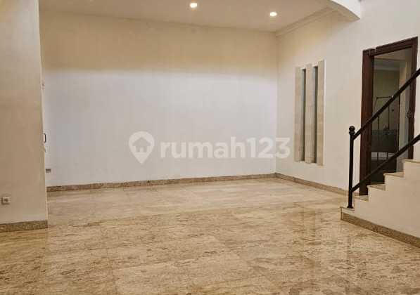 For Rent/Sale Spacious House In Alam Sutera Tangerang 2