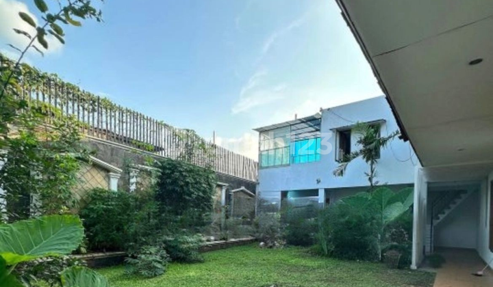 For Rent/Sale Spacious House in Kemang, South Jakarta