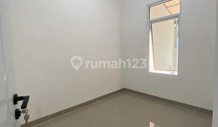 For Sale Newly Renovated Ready-to-Live House Medang Lestari Tangerang 2