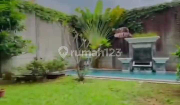 Dijual Rumah Mewah Dengan Pool Di Menteng Jakarta Pusat