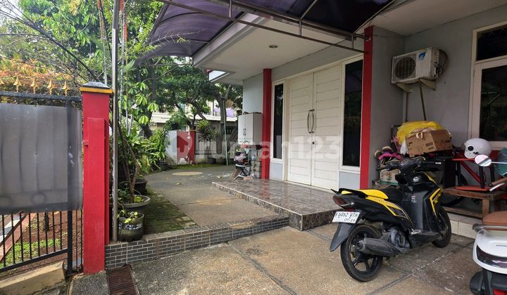Dijual Rumah 2 Lantai di Metro Permata Karang Tengah Tangerang