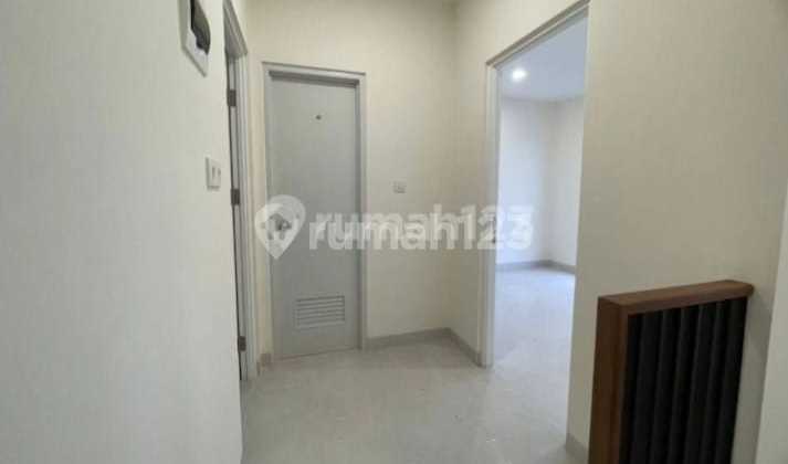 Dijual Rumah 2 Lantai Siap Huni Bawah Pasaran Gading Serpong