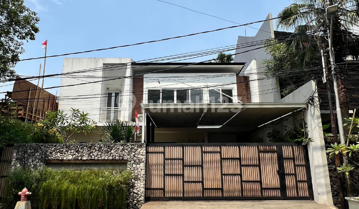 Dijual Rumah Bisa Untuk Usaha Di Setiabudi Jakarta Selatan